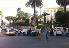 طنجة : الطاكسيات توقف حركة المرور قرب فيلا دو فرانس