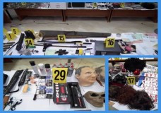 صور للأسلحة المحتجزة عند مافيا طنجة‎