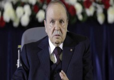 بوتفليقة يحتفي بالانفصاليين في وهران !