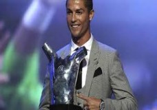 ليويفا يتوج رونالدو بجائزة أفضل لاعب بأوروبا