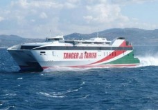 استمرار توقف الرحلات البحرية بين مينائي طنجة المدينة وطريفة !