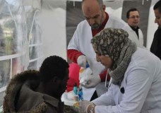 تطوان : رجاء مرصو قصة طبيبة نذرت نفسها لمساعدة المهاجرين الأفارقة !