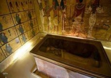مصر : حسم الجدل بشأن مقبرة الملك توت 