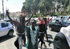 “التكتل الجمعوي بطنجة” ينتقد ظروف ترحيل مهاجرين أفارقة بالمغرب