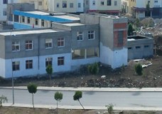 مؤسسة تعليمية بطنجة تفتتح أبوابها رغم عدم اكتمال الأشغال بها