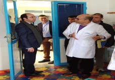طنجة : أنس الدكالي يجتمع بالأطر الصحية  