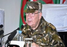 الجيش الجزائري يعلن شغور منصب رئيس البلاد  !؟