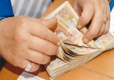 مدير وكالة بنكية يتزعم عصابة اختلست مليارين و 260 مليونا !؟