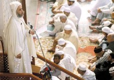 الأوقاف المغربية توحد خطبة الجمعة !