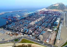 إسبانيا تدق ناقوس الخطر بشأن ميناء طنجة المتوسط !