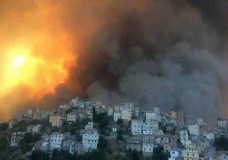 ارتفاع حصيلة ضحايا حرائق الغابات في منطقة القبائل والجزائر تعلن الحداد لمدة 3 أيام