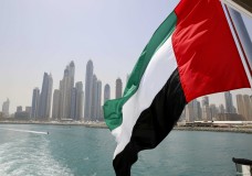 سحب دبلوماسيين إماراتيين من لبنان !