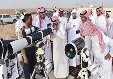 عيد الفطر يوم الإثنين بالسعودية 