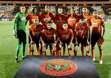 نهضة بركان تحرز على كأس الكونفدرالية الإفريقية !