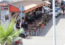 طنجة : السلطات المحلية تشن حملة واسعة لتحرير الملك العمومي من المخالفين والباعة الجائلين.