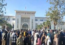 طنجة : المحكمة تحيل ملف أراضي بنكيران على التأمل  !