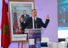 طنجة  : افتتاح معرض المناولة في مجال صناعة السيارات 
