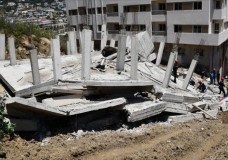  طنجة : انهيار عمارة يسائل  الولاية والجماعة والوكالة الحضرية !؟
