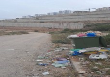  الحسيمة: انتشارالنفايات يُقلق سكان أحياء هامشية رغم إطلاق شركة نظافة جديد
