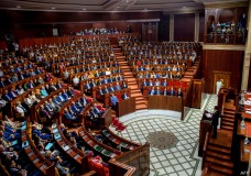 ظاهرة الغياب البرلماني: من يوقف 