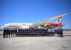 عناصر المنتخب الوطني في طريقها الى الرباط بعد إخفاقها أمام فرنسا!