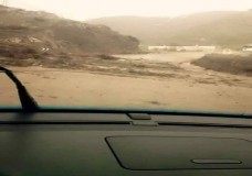 الحسيمة : سقوط الحجارة وانهيارات تتسبب في قطع الطريق الساحلي! 