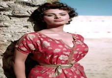 صوفيا لورين.. أيقونة السينما الإيطالية
