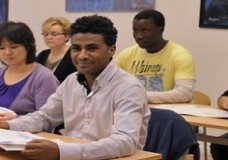 المغرب يقدم 100 منحة دراسية لطلاب جامايكيين !