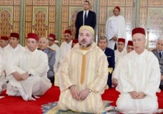 خطيب الجمعة يقترح على الناس 
