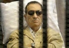 النيابة المصرية تقرر إخلاء سبيل حسني مبارك‎ !؟