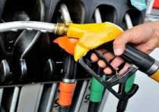 بسبب حراك الريف و ضغط الشارع: شركات المحروقات تعلن عن تخفيض الأسعار ابتداء من الخميس 