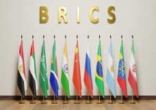زلزال سياسي في بريطانيا وندم على 